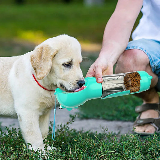 BOTELLA MULTIFUNCIONAL 4 EN 1 PARA MASCOTAS